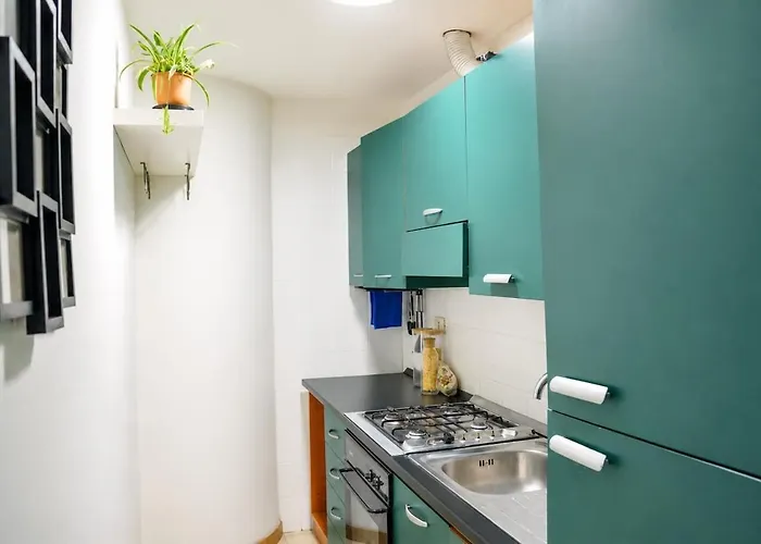 Bright Flat Near Termini & Colosseum - Parking Included Appartamento *